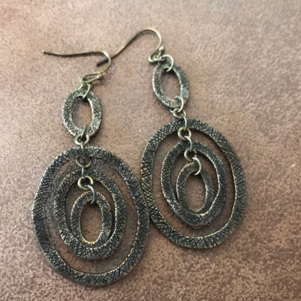 Antique gold dangle earrings
